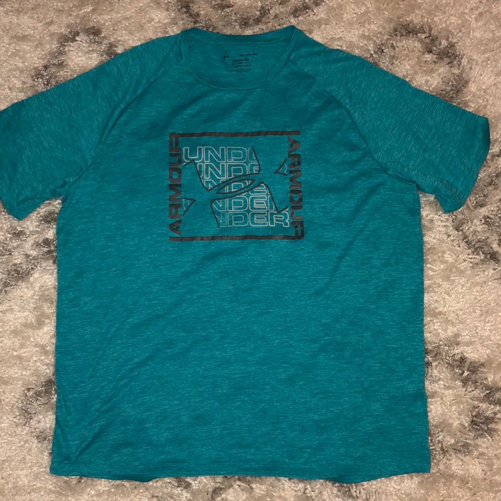 Men’s XXL Under Armour Tee